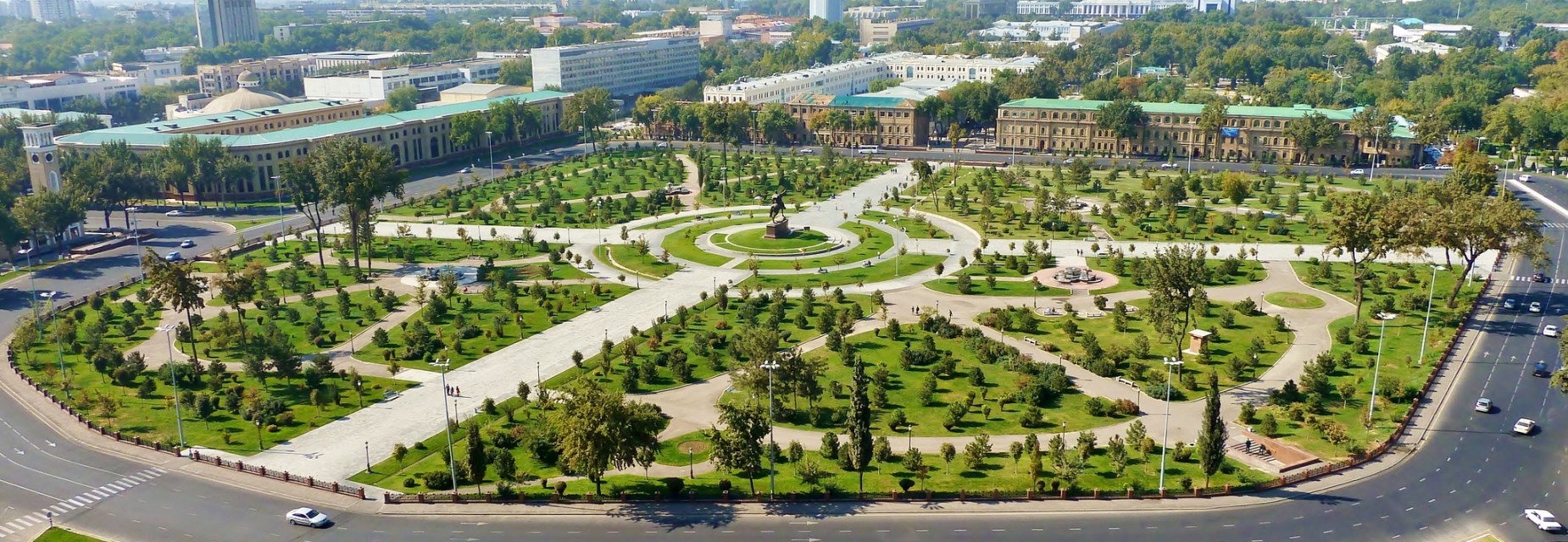 Tashkent Amir Temur Square